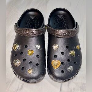 NWOT Crocs Classic Heart Clog - Black / Gold M8 W10